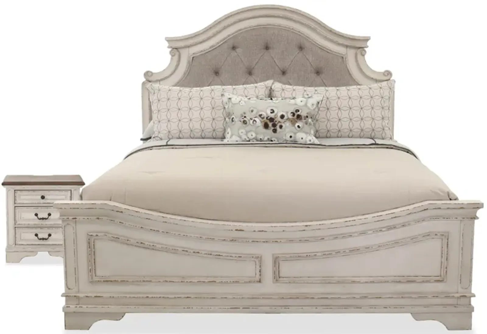 Realyn 2 Piece Queen Bedroom Set