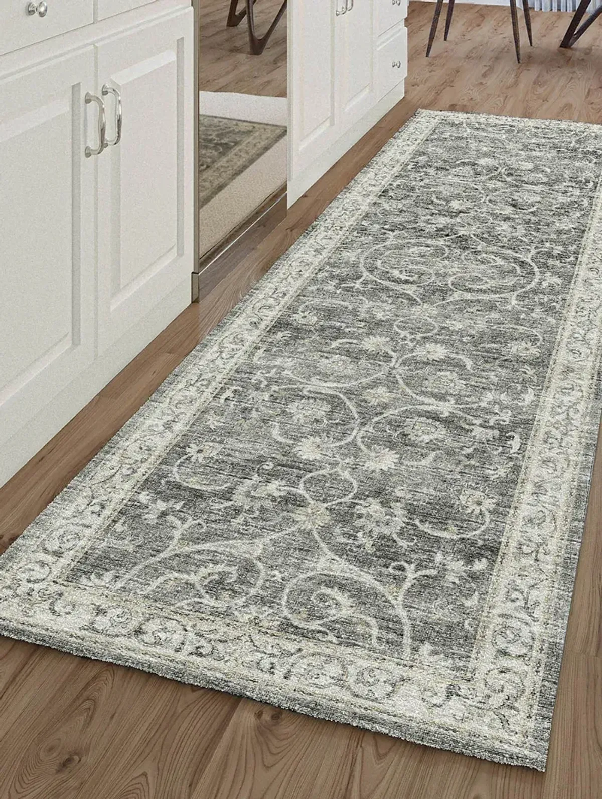 Tuscany TU6 Charcoal 2'6" x 10' Rug