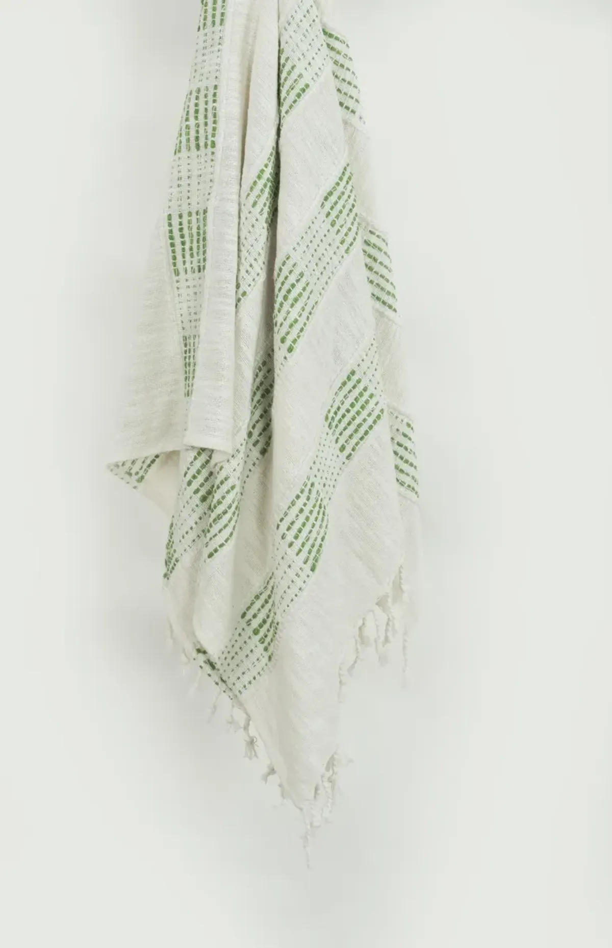 Green/Natural 50" x 60" Throw Blanket