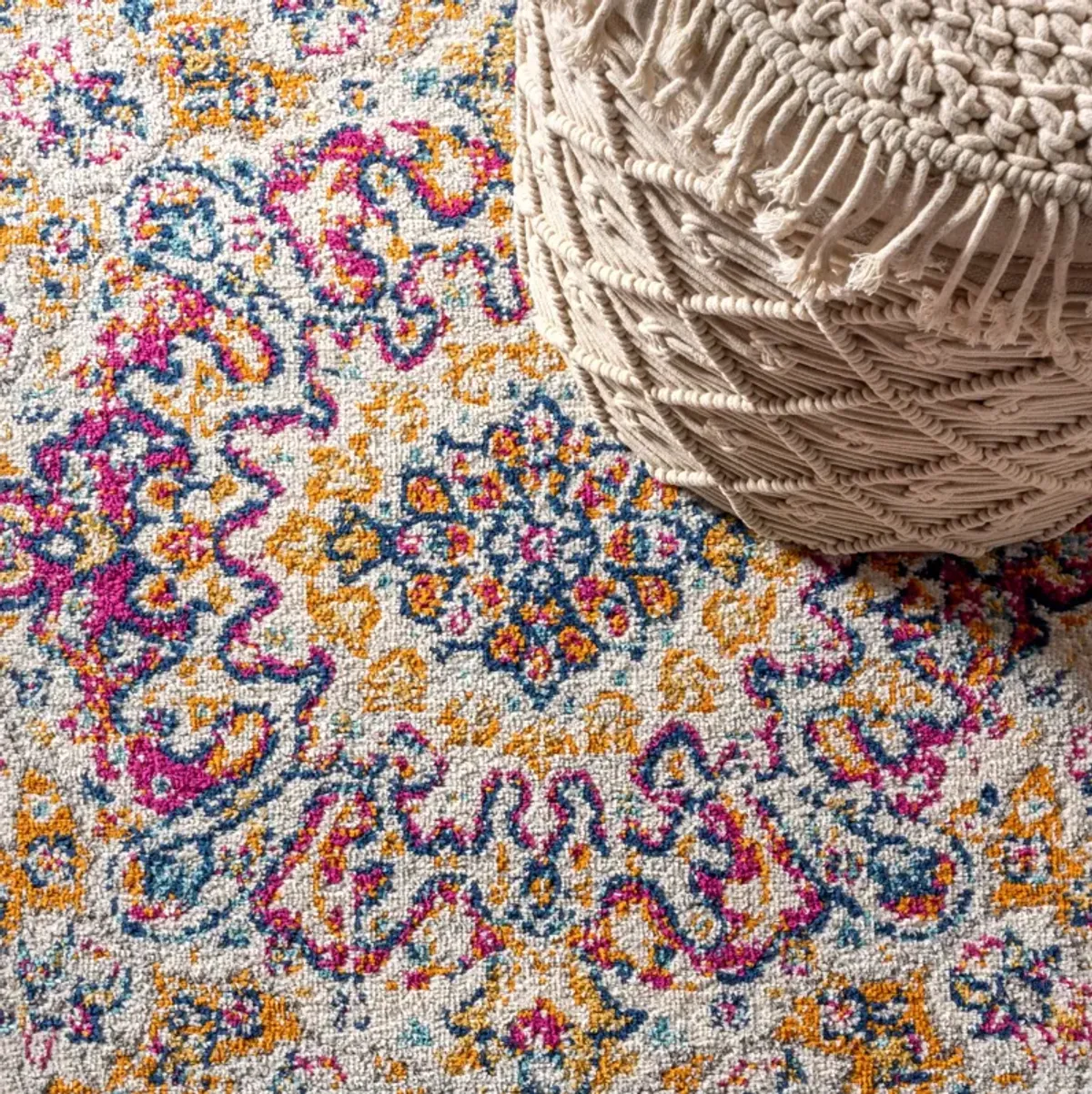 Leann Bohemian Flair Boho Vintage Medallion Area Rug