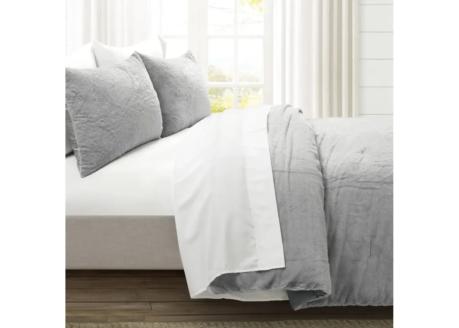 Modern Solid Ultra Soft Faux Fur Light Weight All Season Comforter 5-Pc Set