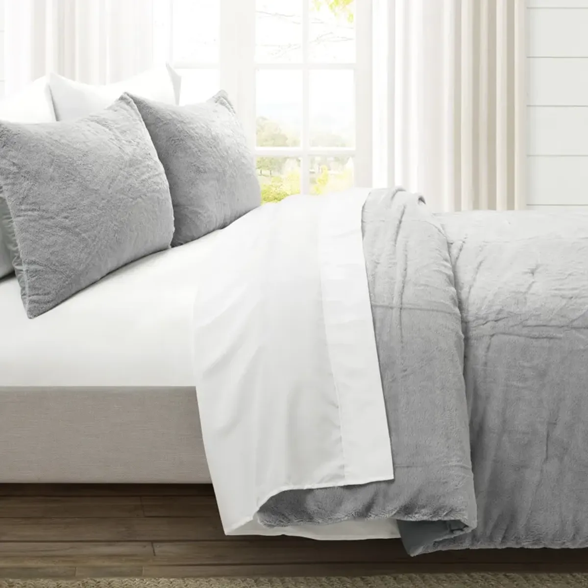 Modern Solid Ultra Soft Faux Fur Light Weight All Season Comforter 5-Pc Set