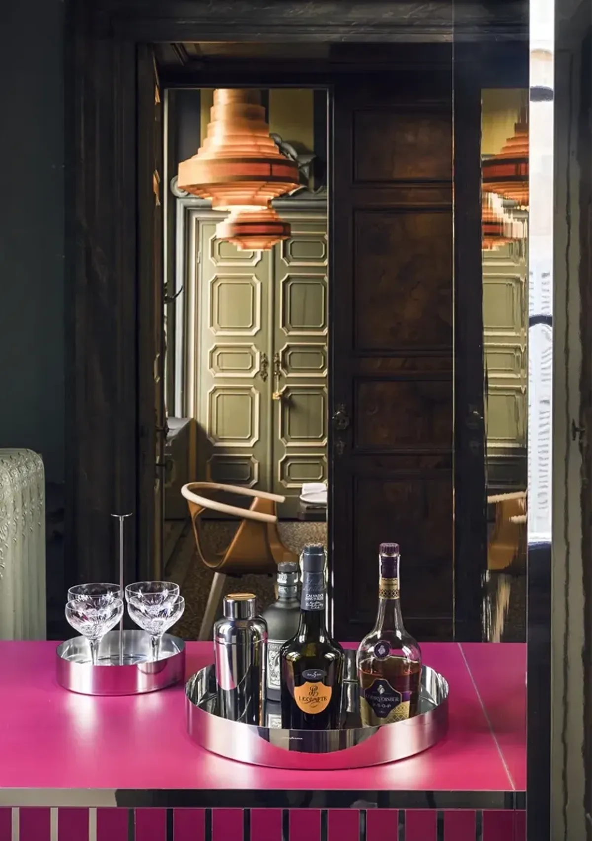 Stile By Pininarina 15.75" Centerpiece