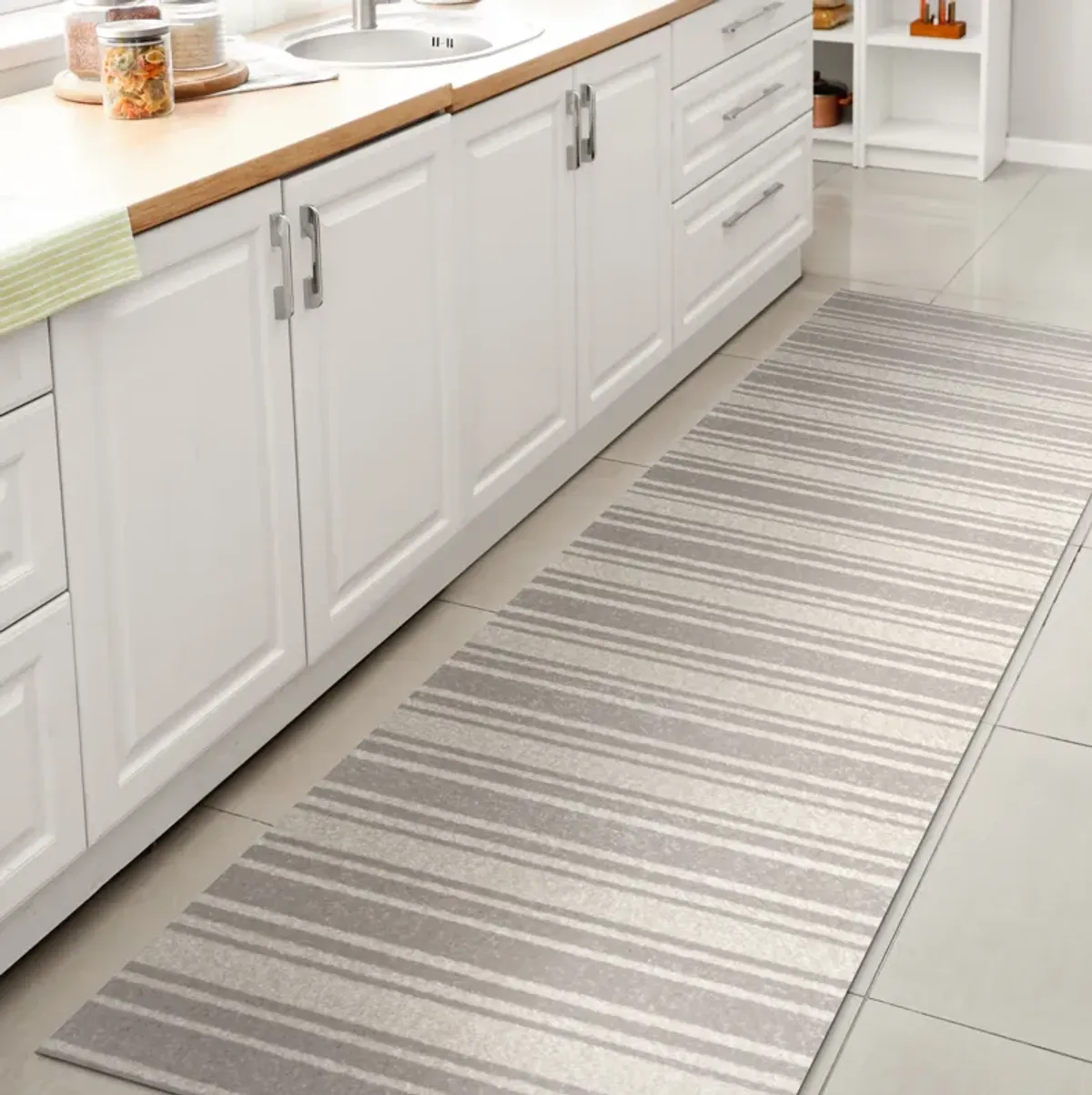 Fawning Two-Tone Striped Classic Low-Pile Machine-Washable Cream/Dark Gray Area Rug