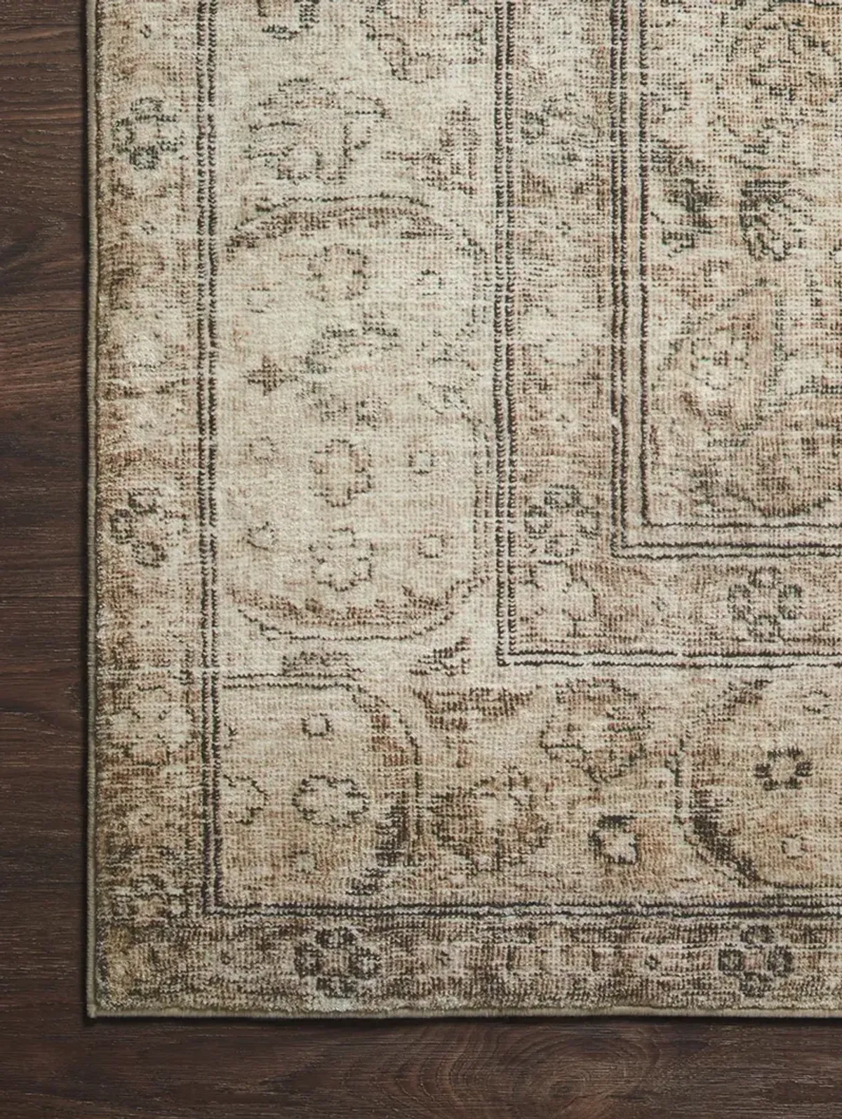 Margot MAT01 2'6" x 9'6" Rug