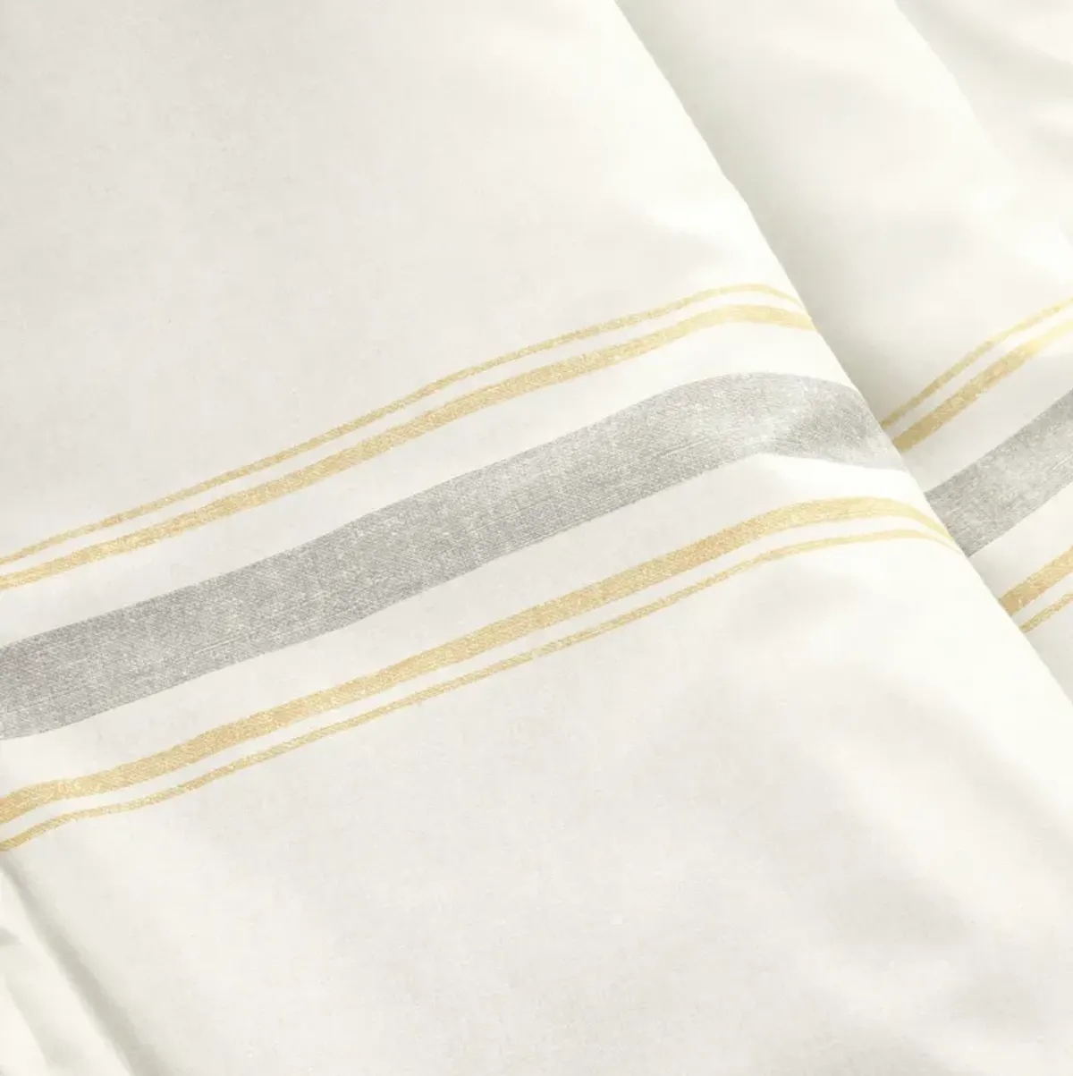 Farmhouse Stripe Reversible Cotton Throw