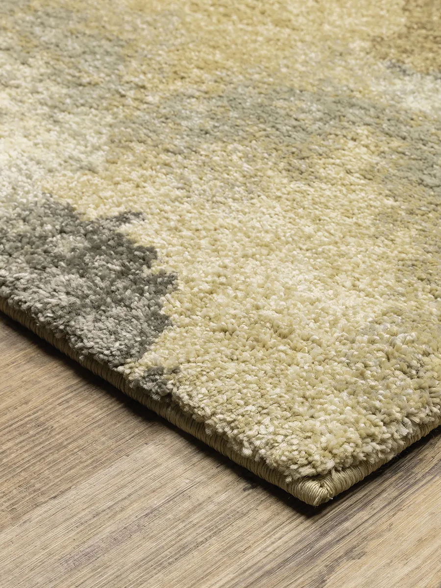 Astor 2'3" x 7'6" Beige Rug