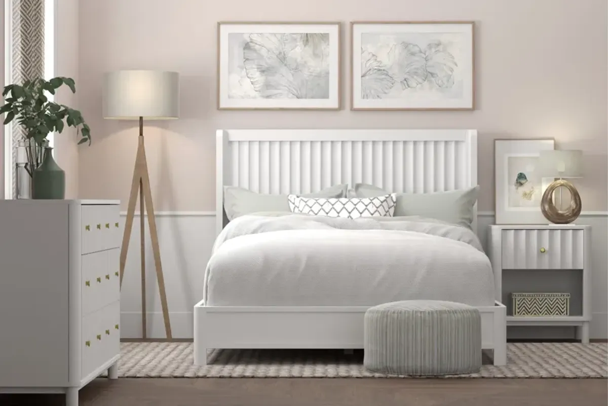 Stapleton Queen Panel Bed, White