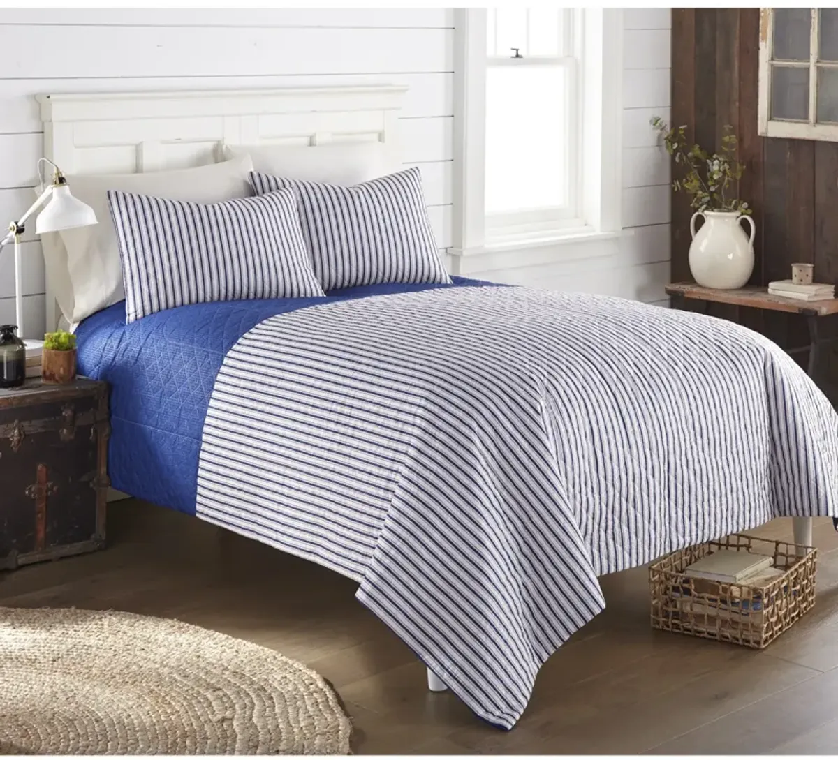 Seersucker 6-in-1 Quilt Set Americana Stripe