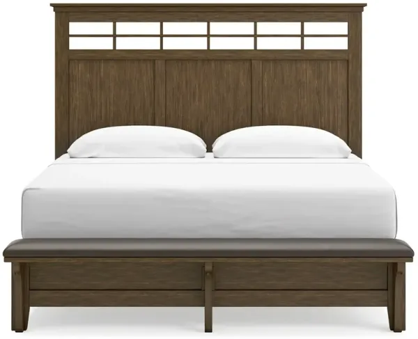 Shawbeck Queen Panel Bed