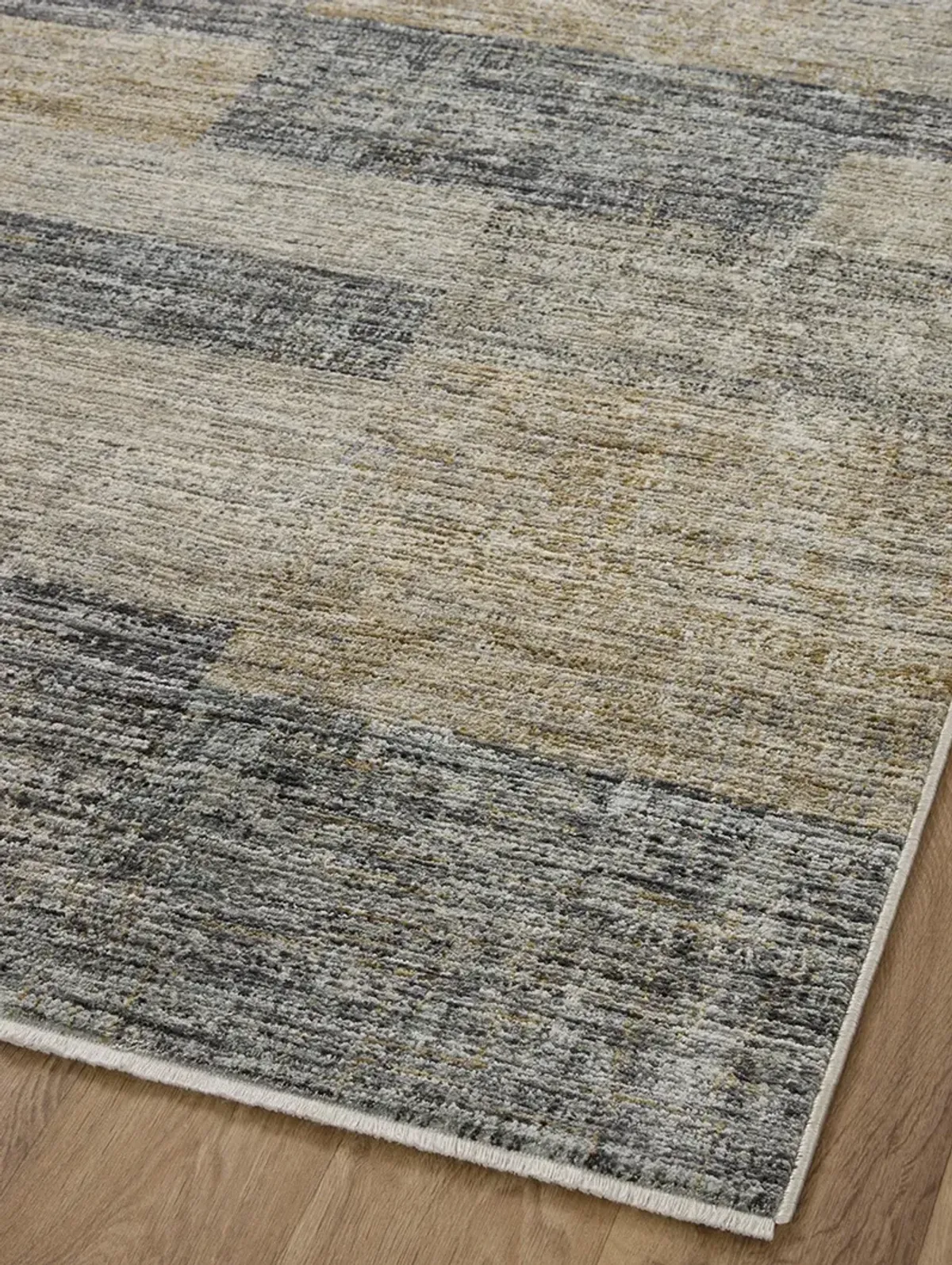 Soho SOH08 2'3" x 3'10" Rug