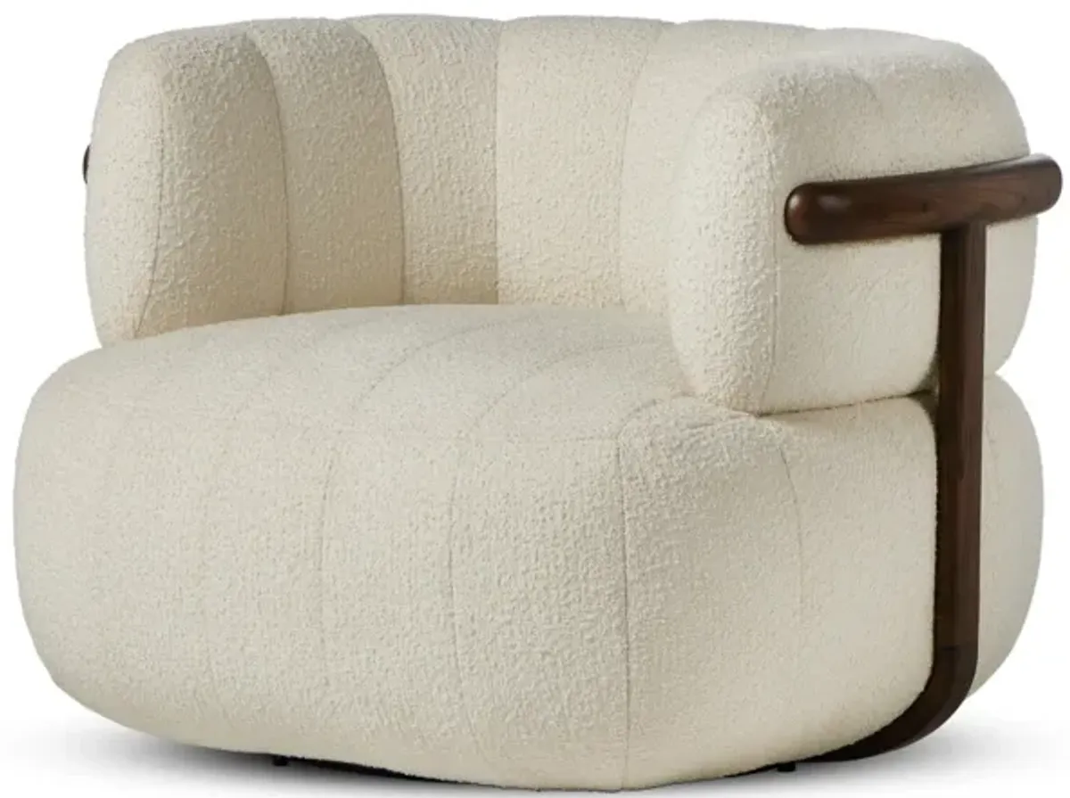 Doss Swivel Chair