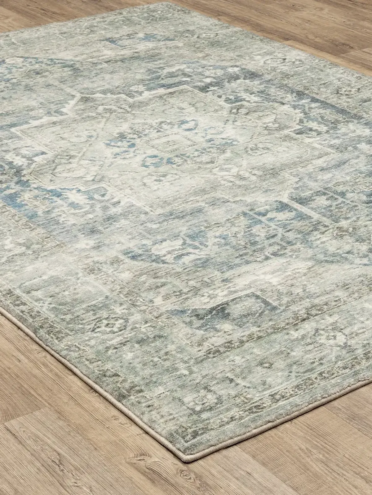 Savoy 5'3" x 7'3" Grey Rug