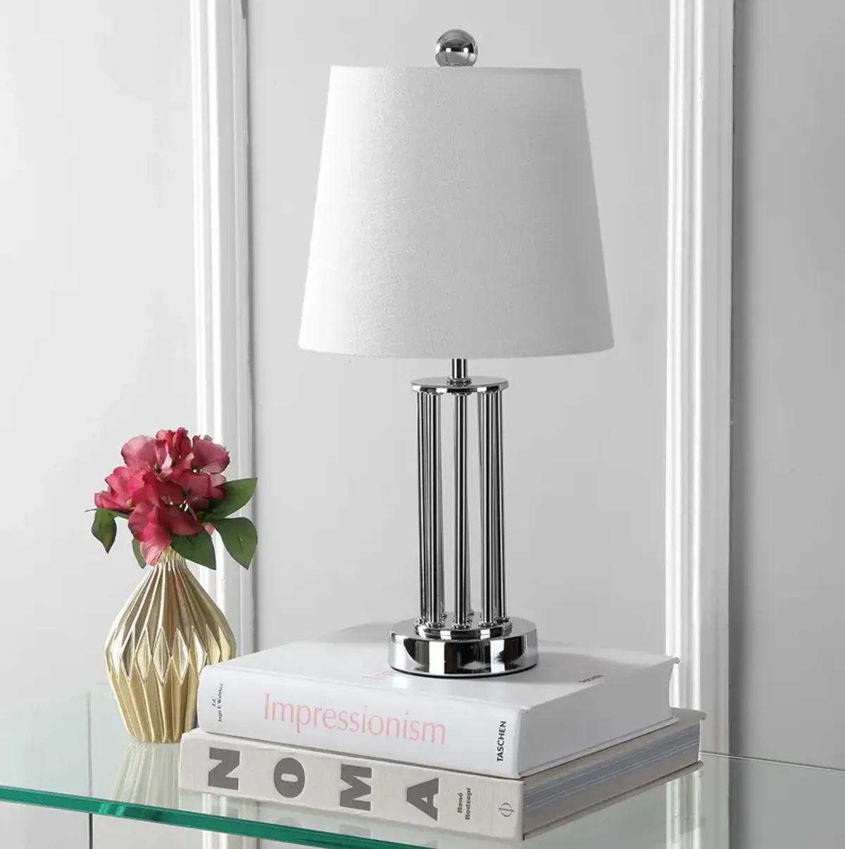 Lillian Metal Mini LED Table Lamp