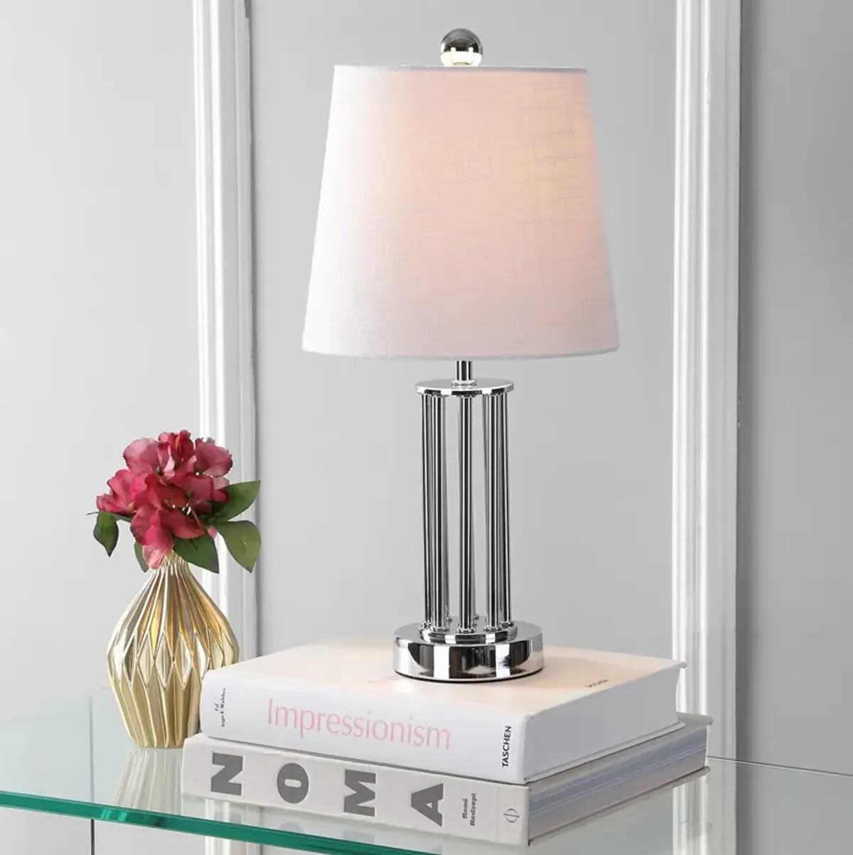 Lillian Metal Mini LED Table Lamp