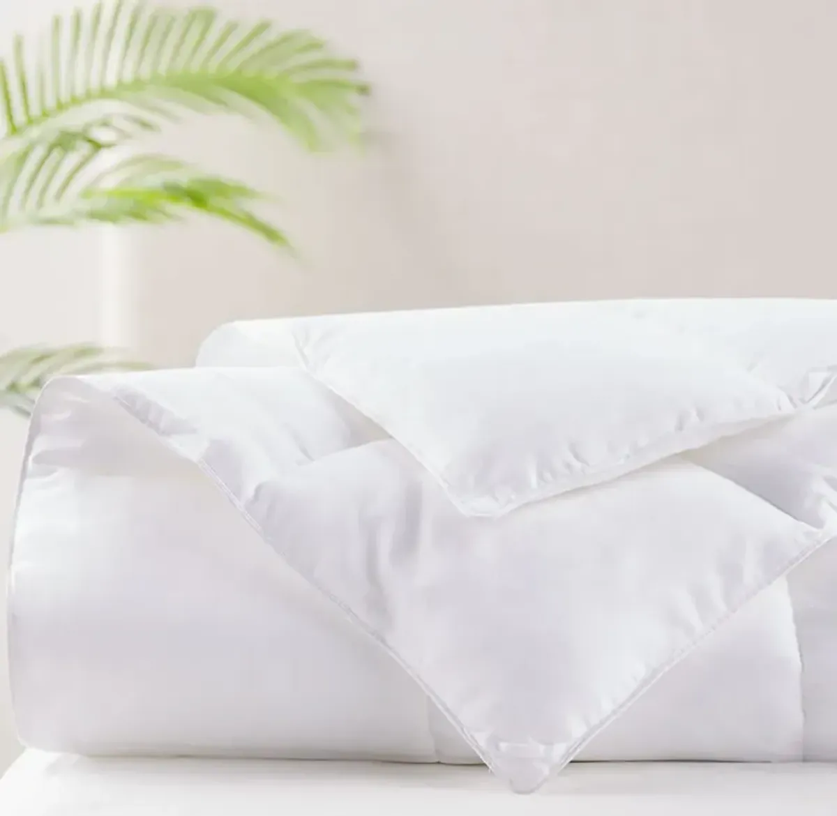 Gracie Mills Samantha Featherless Cotton Down Alternative Comforter