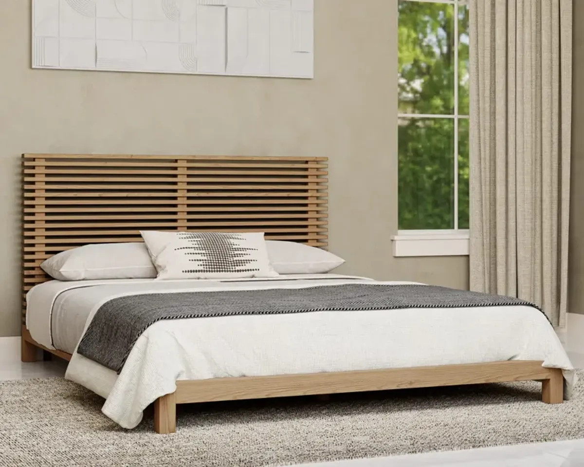 Tanner Full-size Solid Ash Platform Bed in Flaxen