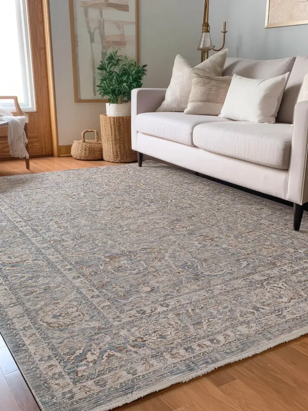 Vienna VI8 Denim 2'3" x 7'10" Rug