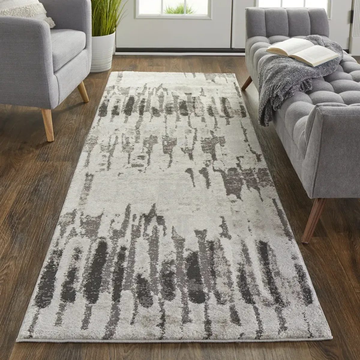 Vancouver 39FIF Ivory/Brown/Gray 2'10" x 7'10" Rug