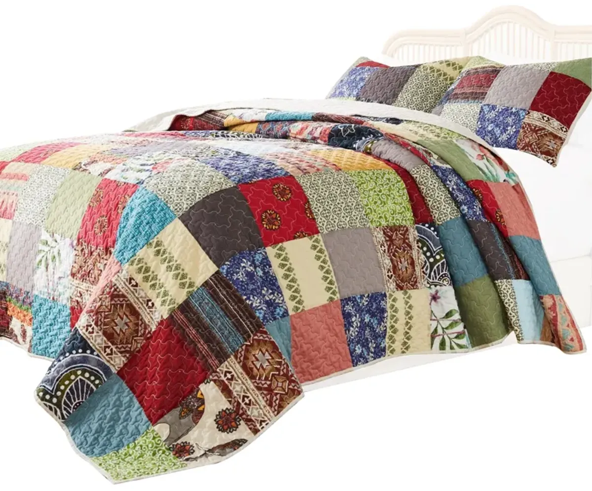 Lily 3 Piece Queen Quilt Set with 2 Pillow Shams, Multicolor Patchwork - Benzara