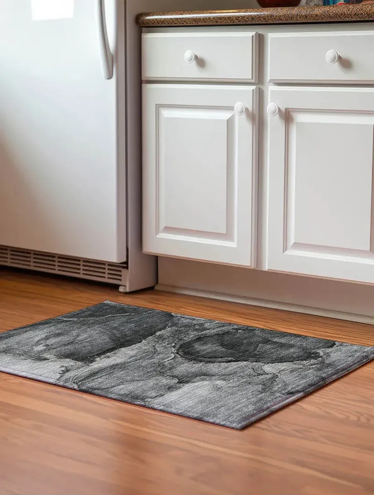 Odyssey OY14 Charcoal 20" x 30" Rug