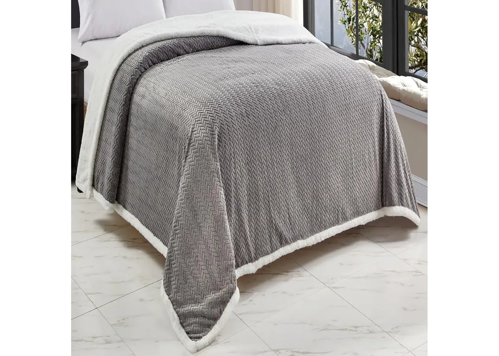 Jacquard Sherpa Microplush Soft Premium Microplush, Braided Oversized All Season Blanket