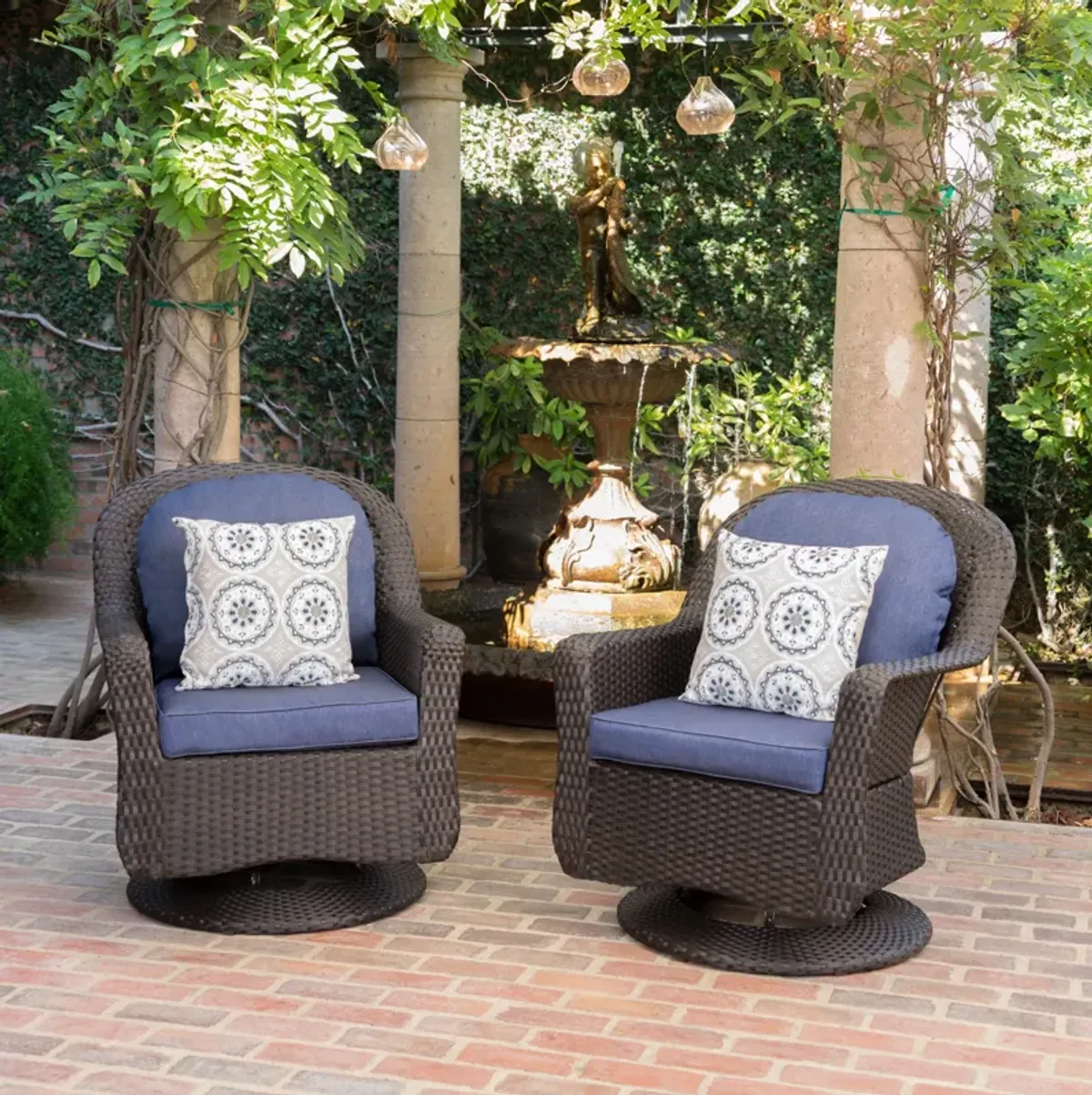 Merax 2 Pieces Outdoor Patio Swivel Rocking Chairs