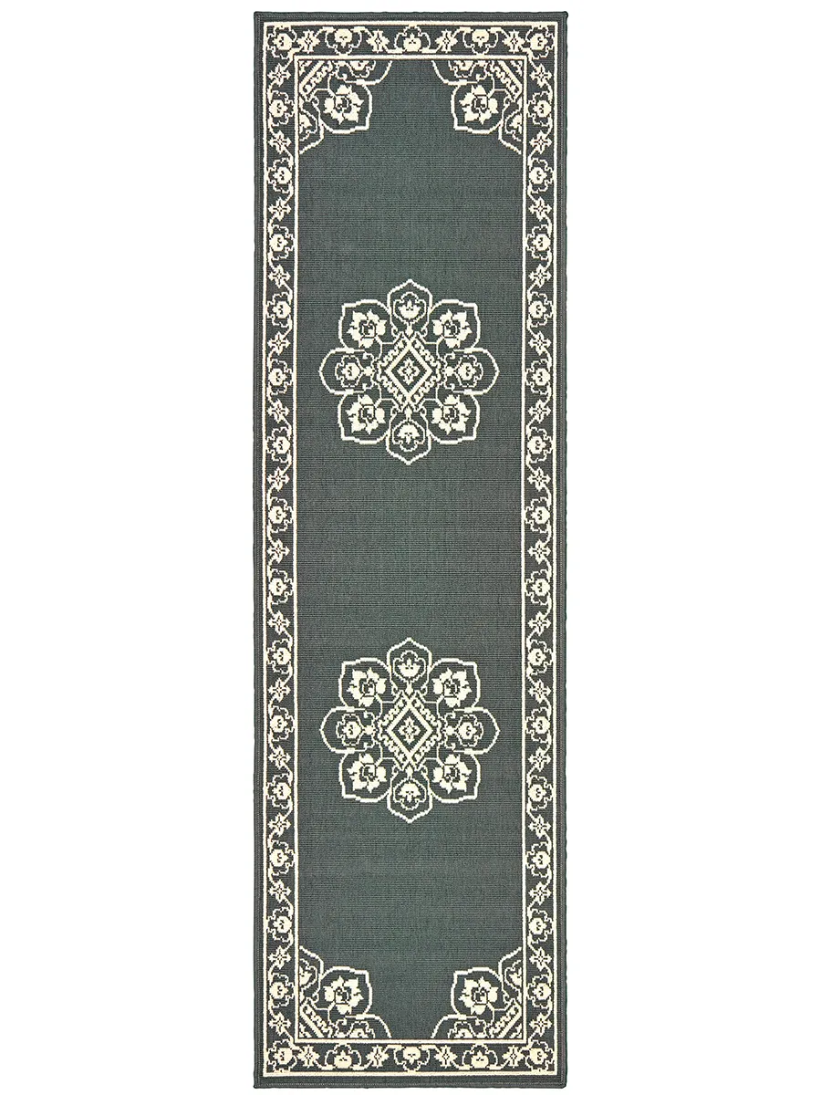 Marina 2'3" x 7'6" Grey Rug