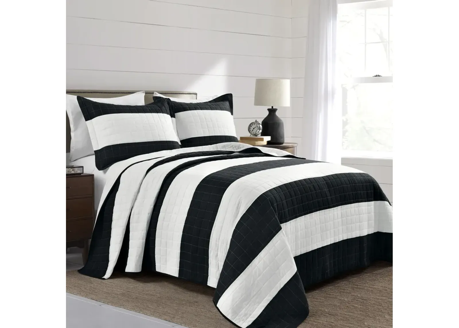 New Berlin Stripe Quilt 3Pc Set