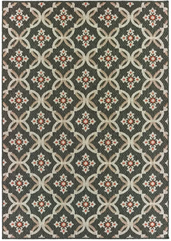 Latitude 5'3" x 7'3" Grey Rug