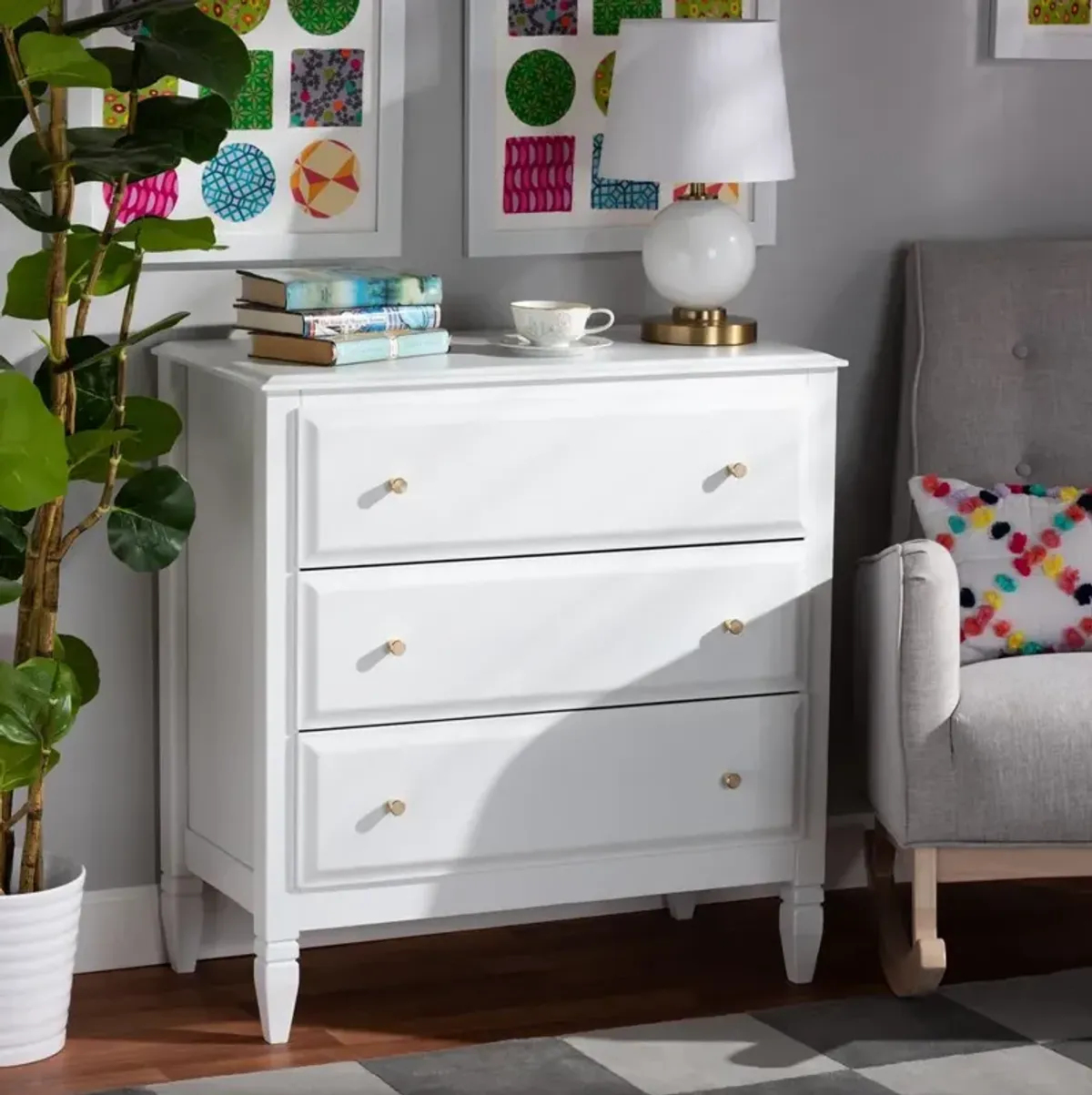 Baxton Studio Naomi Classic and Transitional White Finished Wood 3-Drawer Bedroom Chest