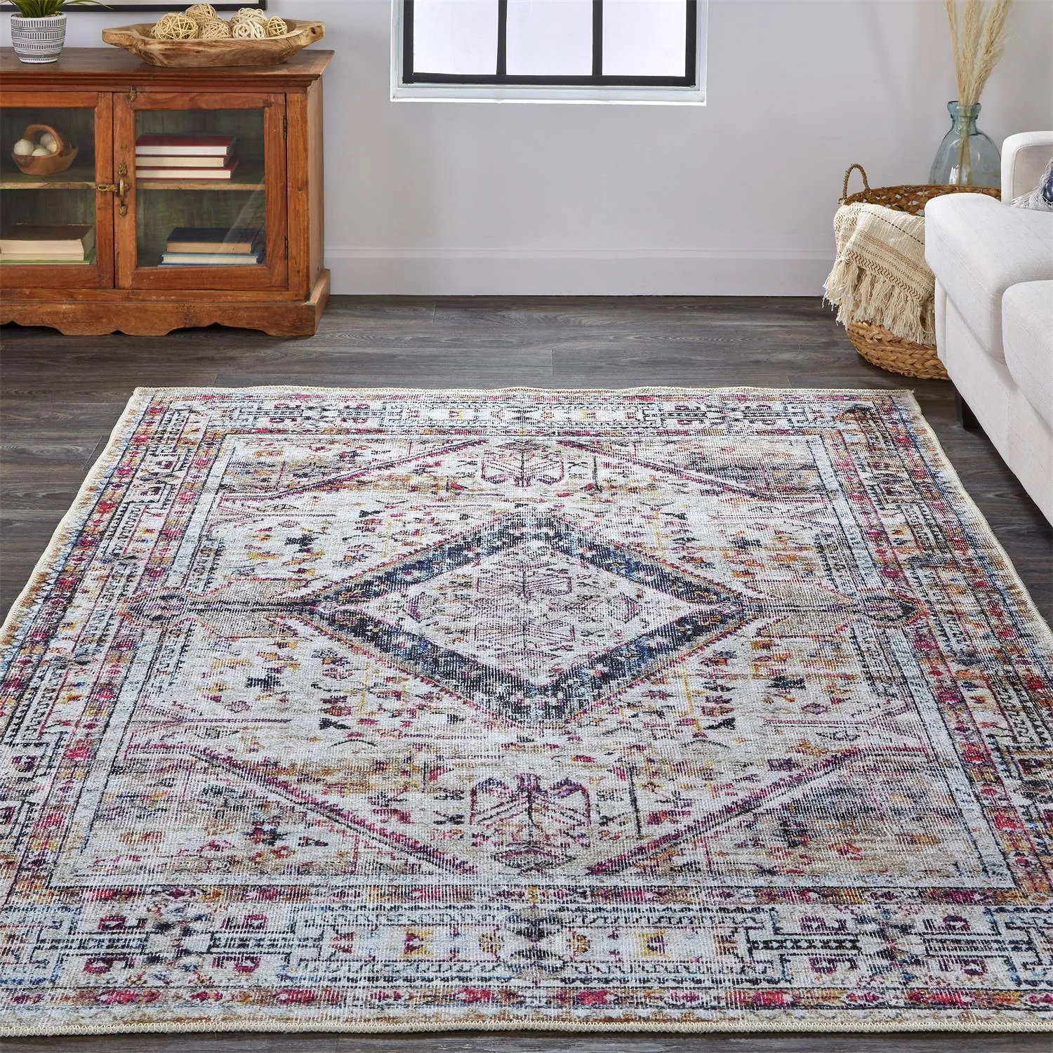 Percy 39AMF Ivory/Red/Pink 7'10" x 9'10" Rug