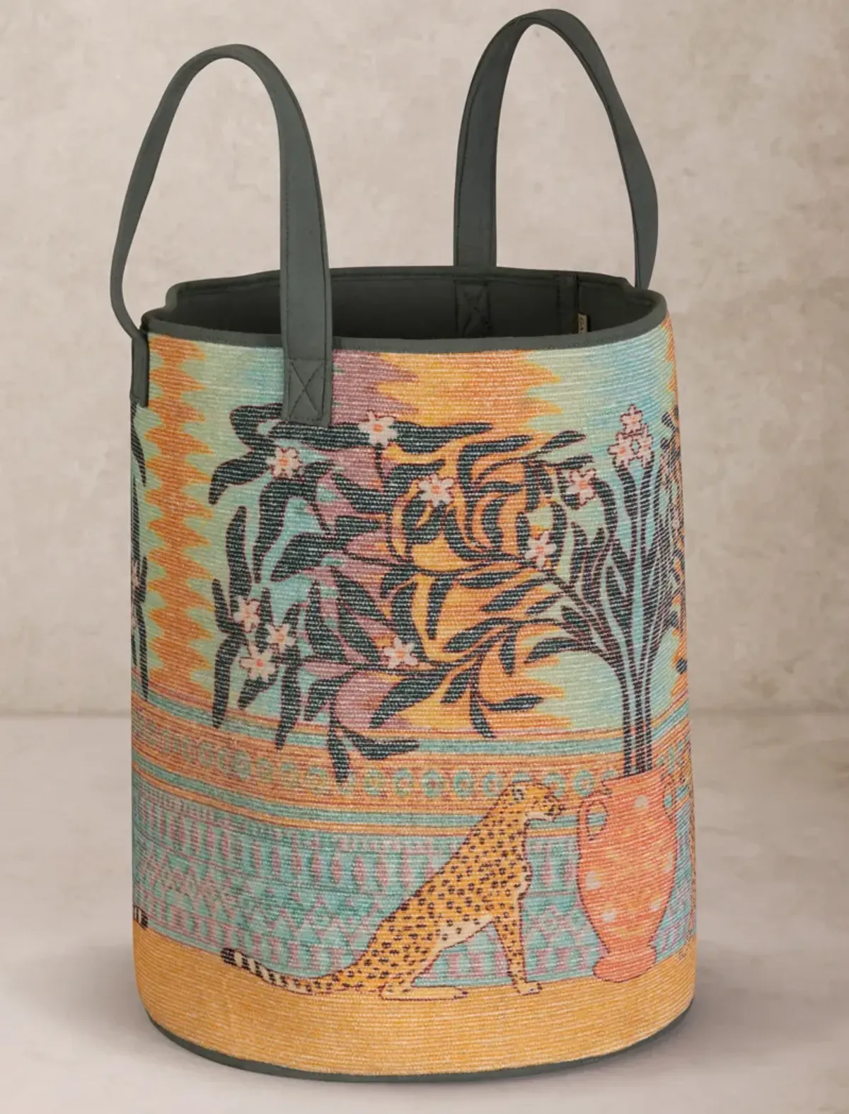 Zaria Laundry Hamper