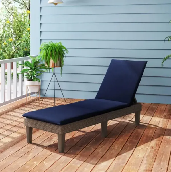 Hivvago Patio Lounge Outdoor Recliner Chair with Cushion 3-Position Adjustable Backrest