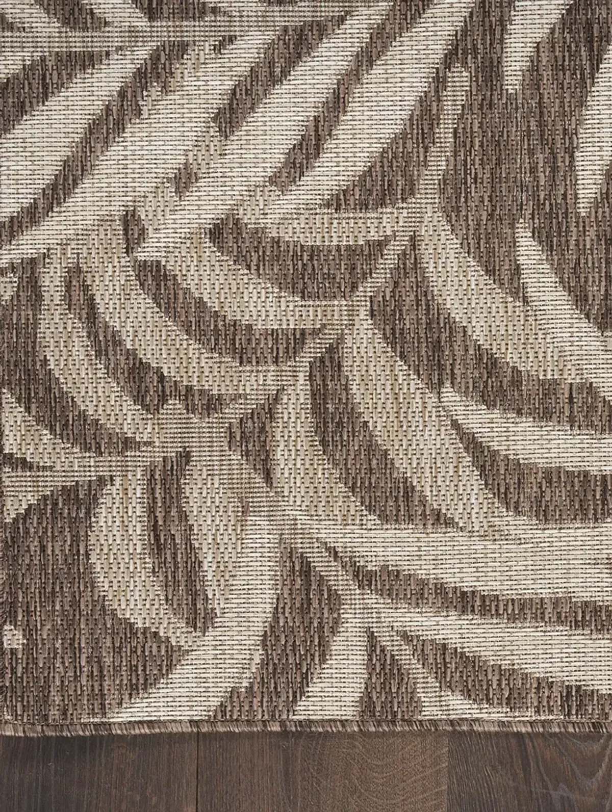 Garden Oasis GOA01 Mocha 2' x 6' Rug