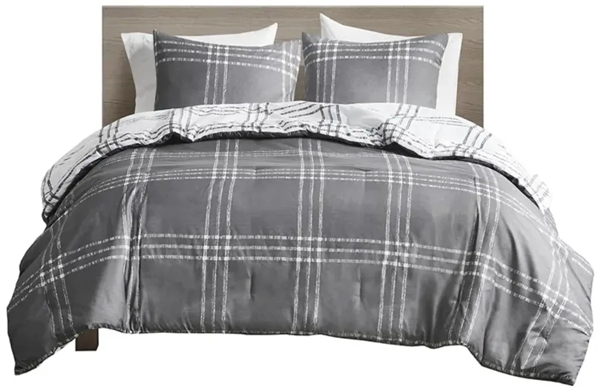 Gracie Mills Merryn Reversible Plaid Comforter Set