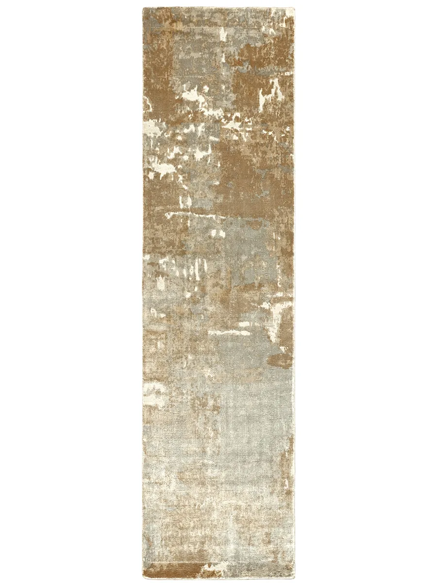 Formations 2'6" x 10' Grey Rug