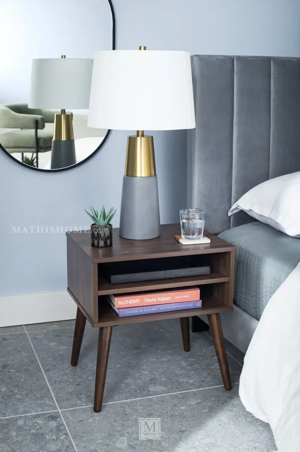 Coyote Gray Queen Bed w/2 Nightstands