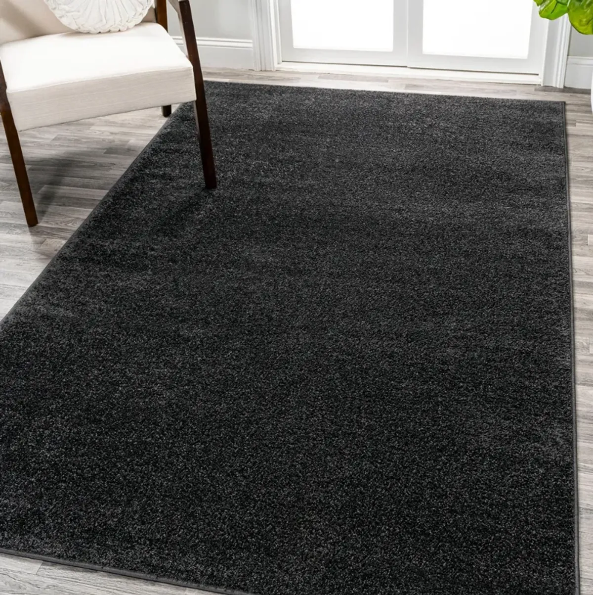 Haze Solid Low Pile Round Area Rug