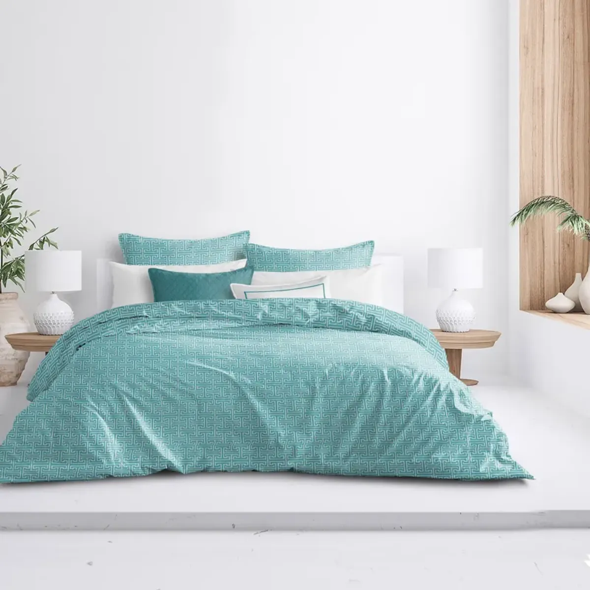 6ix Tailors Fine Linens Bishop Turquoise Coverlet Set