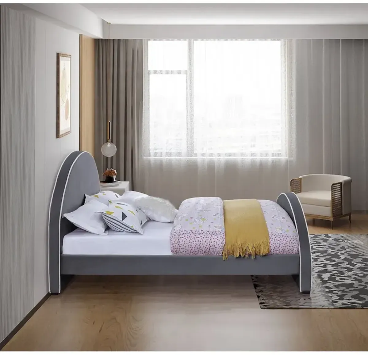 Meridian Furniture Brody Grey Velvet Queen Bed