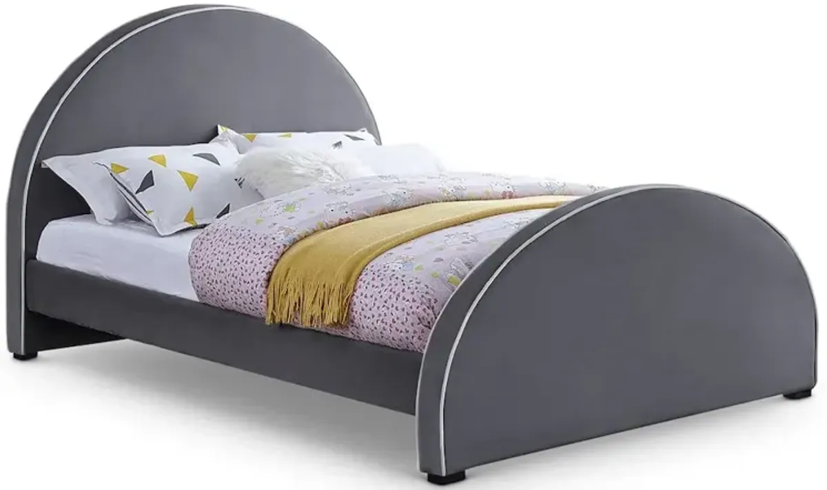 Meridian Furniture Brody Grey Velvet Queen Bed