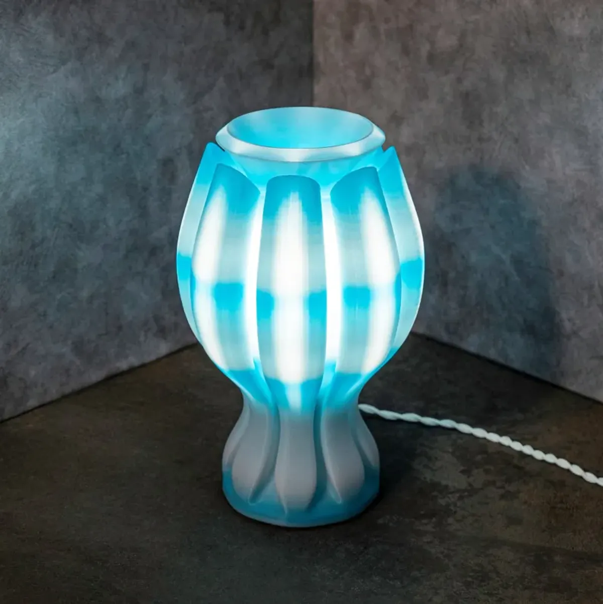 Flower Tropical Coastal Plant-Based PLA 3D Printed Dimmable LED Table Lamp