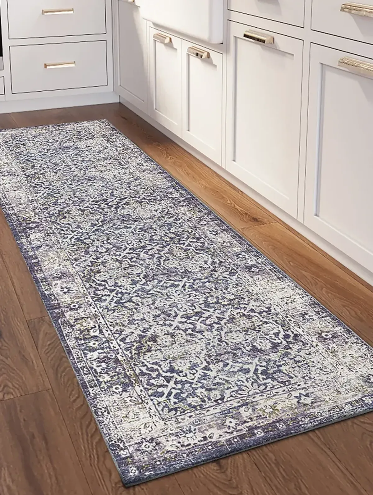 Jericho JC3 Violet 2'6" x 8' Rug