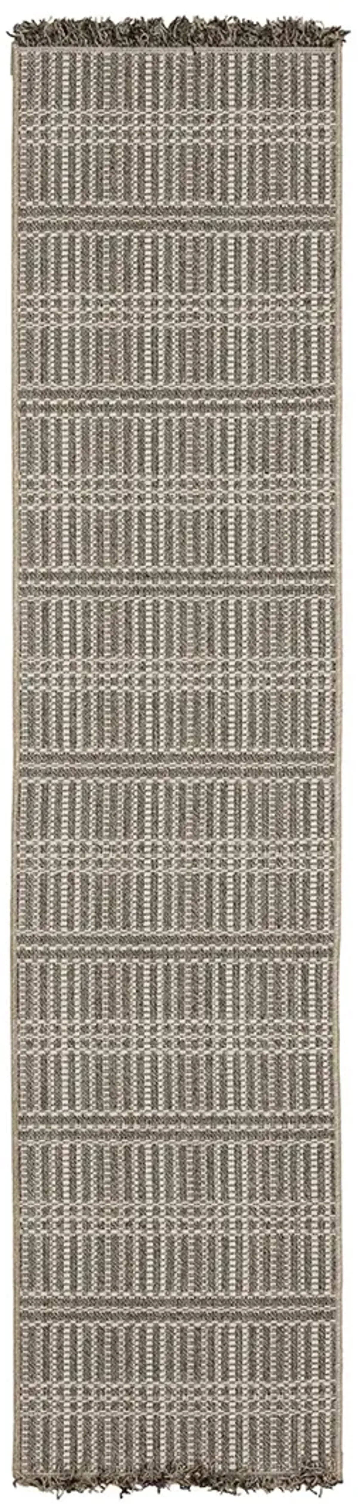 Gillian 1'10" x 7'6" Beige Rug