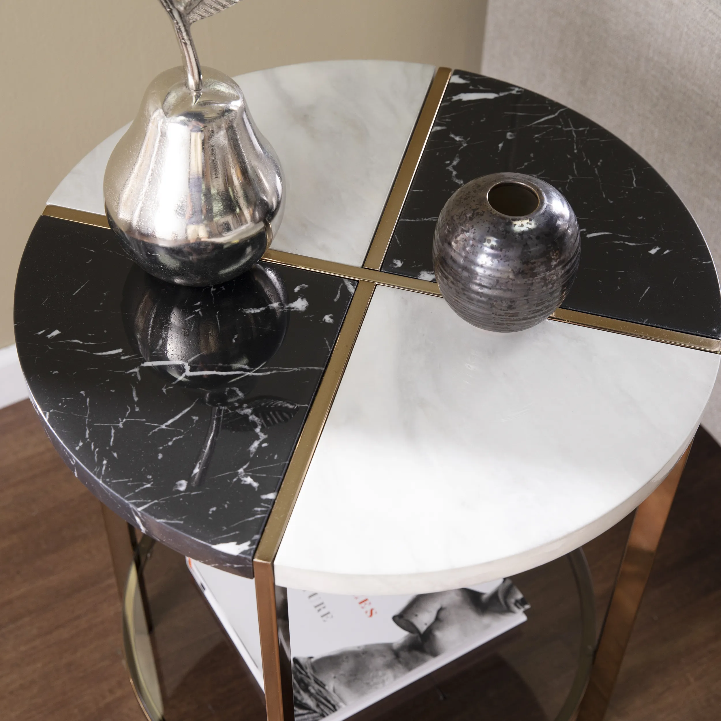 Cortinada Round Faux Marble End Table