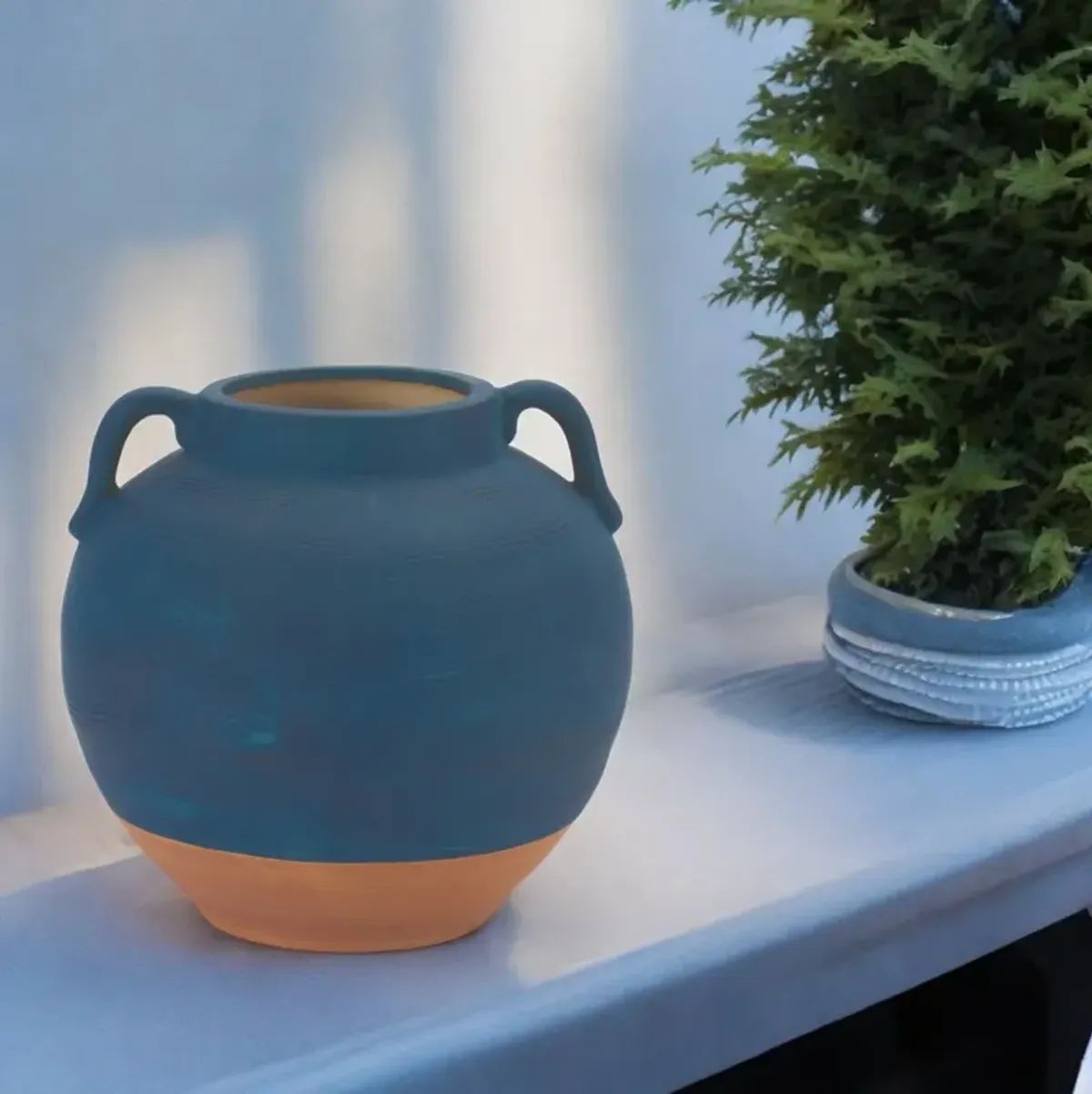 Ceramic Urn for Traditional and Modern Home Decor