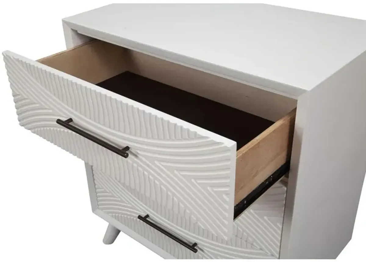 Tranquility Small Chest, White