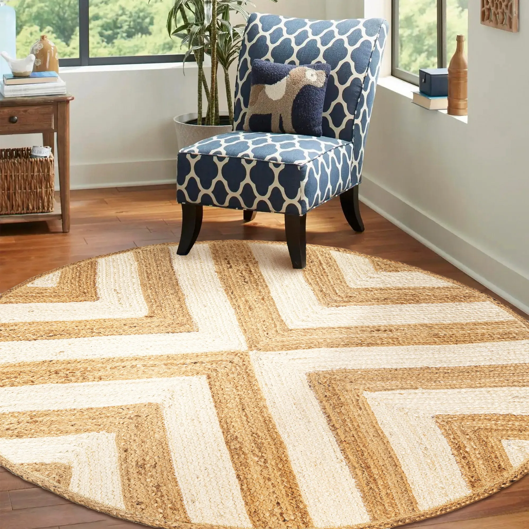 Piper Two Tone Chevron Round Jute Area Rug