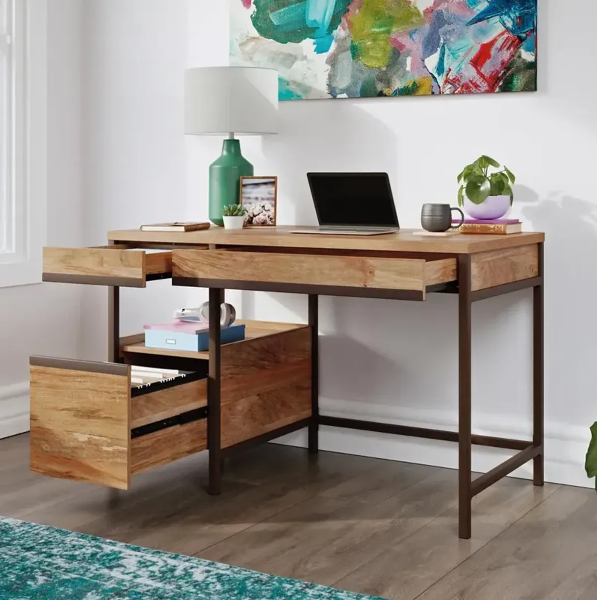 Sauder Manhattan Gate Single Ped Desk Sm